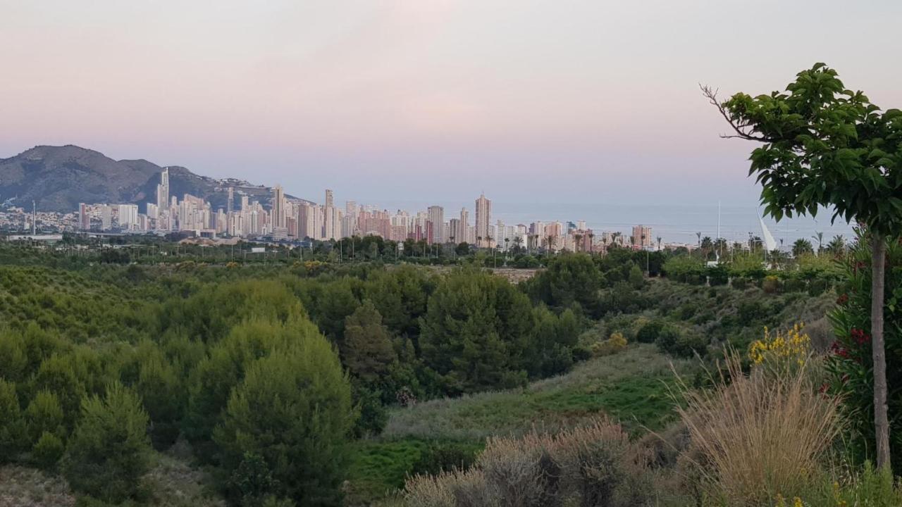 Disponible En Abril-Wifi-3Hab, 6 Pers, -Piscina, Aire Acondi-Parking Opcionable Extra Appartement Benidorm Buitenkant foto