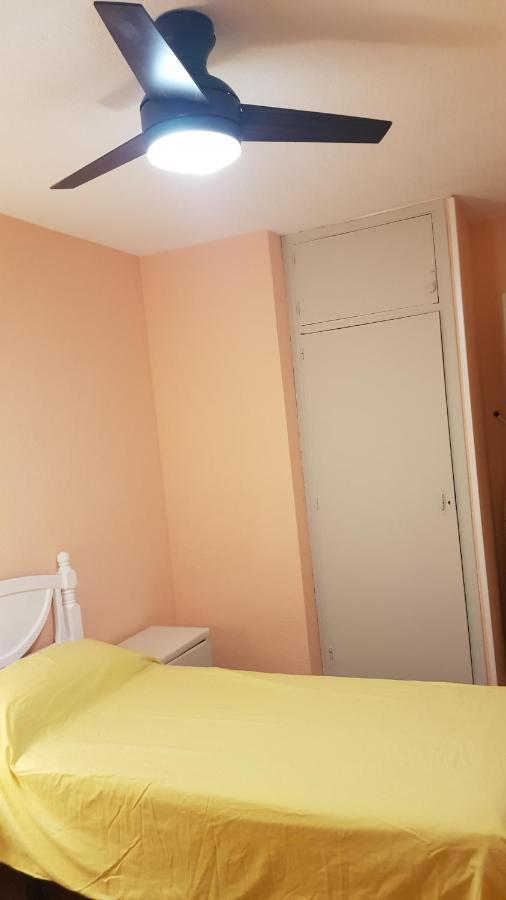 Disponible En Abril-Wifi-3Hab, 6 Pers, -Piscina, Aire Acondi-Parking Opcionable Extra Appartement Benidorm Buitenkant foto
