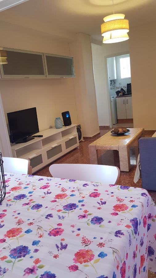 Disponible En Abril-Wifi-3Hab, 6 Pers, -Piscina, Aire Acondi-Parking Opcionable Extra Appartement Benidorm Buitenkant foto