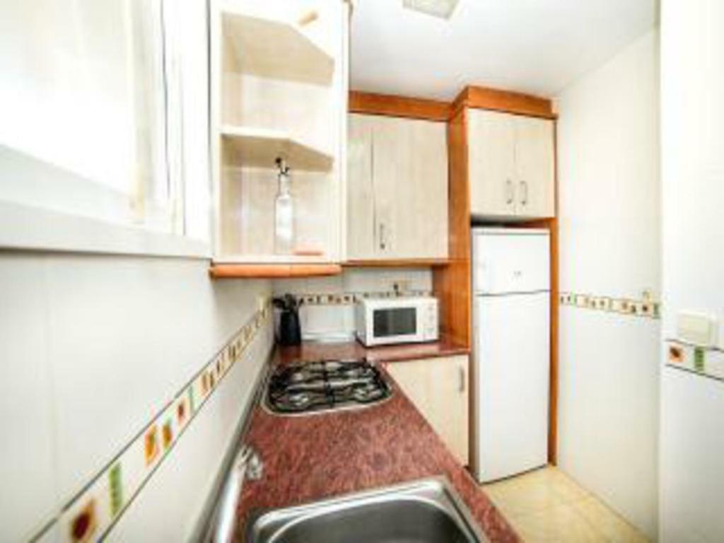 Disponible En Abril-Wifi-3Hab, 6 Pers, -Piscina, Aire Acondi-Parking Opcionable Extra Appartement Benidorm Buitenkant foto